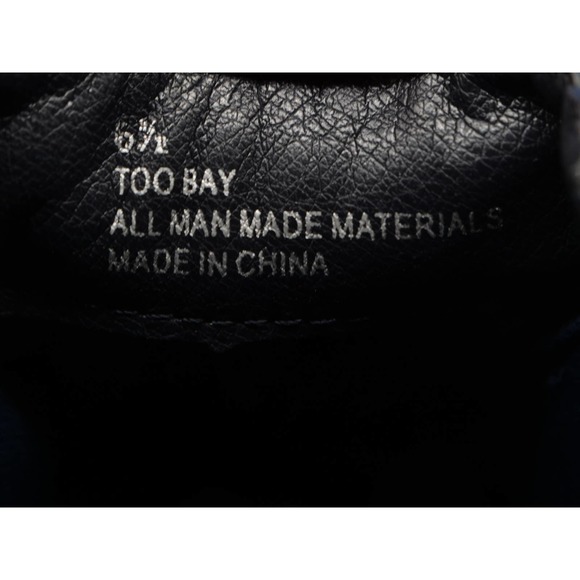 2 Lips Too Ankle Boots Womens 6.5 Blue Faux Leather Zipper Accent Too Bay Bootie - Picture 11 of 12